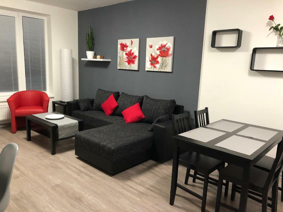 Rs Apartments 올로모우츠 외부 사진